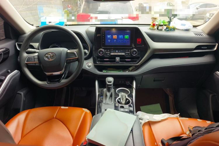 Used Toyota Highlander 2023 2.5L Smart Electric Hybrid Dual-Engine Two-Wheel Drive Elite Version 5 Seats Center Console