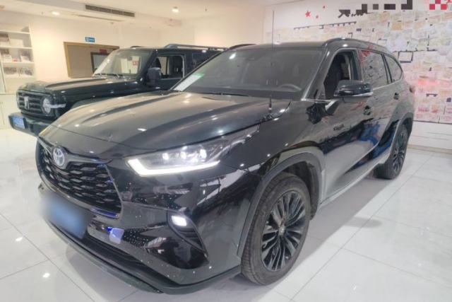 Used Toyota Highlander 2023 2.5L Smart Electric Hybrid Dual-Engine 4x4 Knight Edition 7 Seats