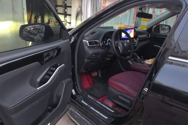 Used Toyota Highlander 2023 2.5L Smart Electric Hybrid Dual-Engine Two-Wheel Drive Elite Version 7-Seater PLUS Edition Driver Seat