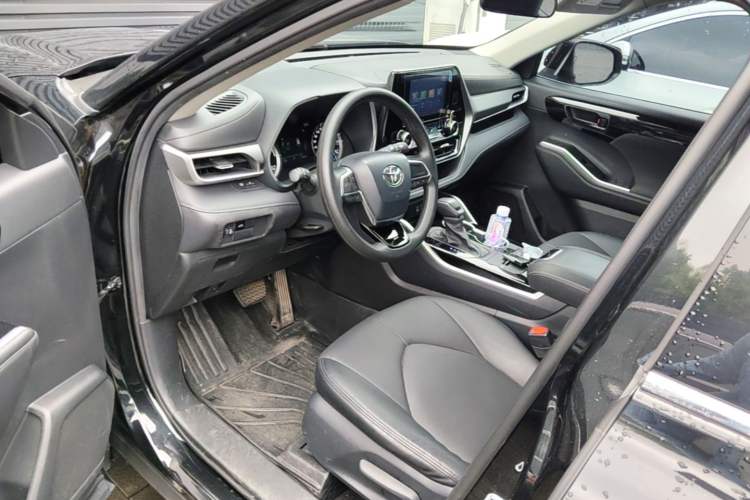 Used Toyota Highlander 2023 2.5L Smart Electric Hybrid Dual-Engine Two-Wheel Drive Elite Version 5 Seats Driver Seat