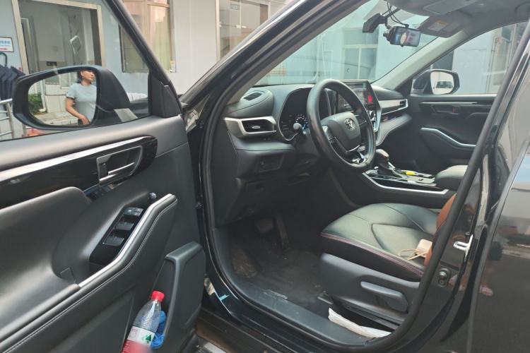 Used Toyota Highlander 2023 2.5L Smart Electric Hybrid Dual-Engine Two-Wheel Drive Elite Version 5 Seats Driver Seat
