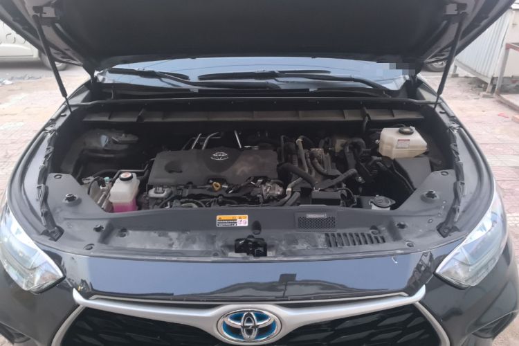 Used Toyota Highlander 2023 2.5L Smart Electric Hybrid Dual-Engine Two-Wheel Drive Elite Version 7-Seater PLUS Edition Engine Bay