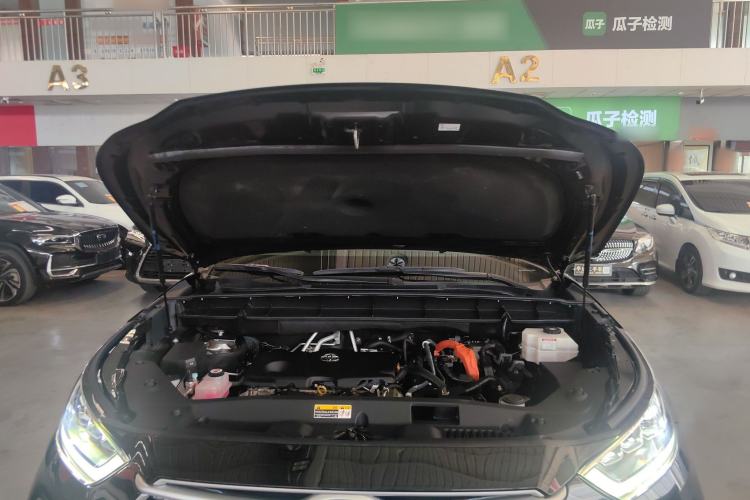 Used Toyota Highlander 2023 2.5L Smart Electric Hybrid Dual-Engine Four-Wheel Drive Prestige Version – 7 Seats Engine Bay