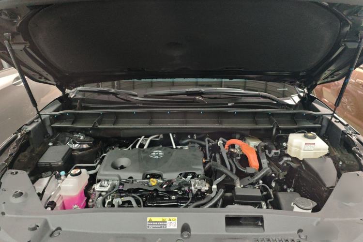 Used Toyota Highlander 2023 2.5L Smart Electric Hybrid Dual-Motor All-Wheel-Drive Luxury 7-Seater Engine Bay
