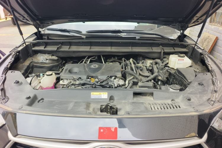 Used Toyota Highlander 2023 2.5L Smart Electric Hybrid Dual-Engine Two-Wheel Drive Elite Version 5 Seats Engine Bay