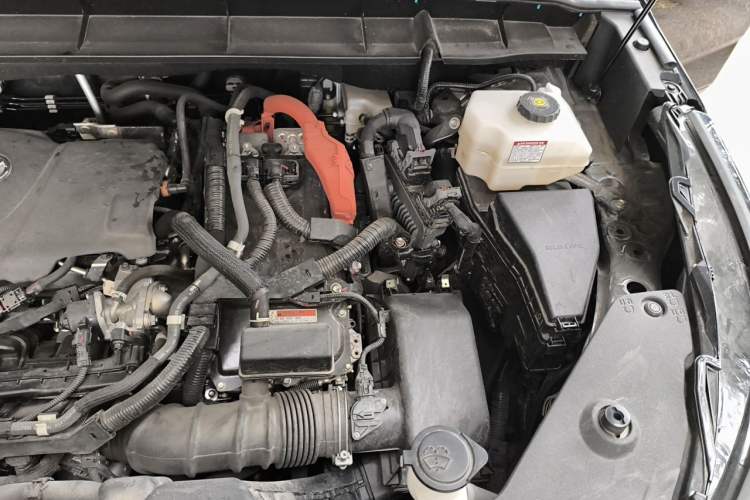 Used Toyota Highlander 2023 2.5L Smart Electric Hybrid Dual-Engine Four-Wheel Drive Prestige Version – 7 Seats Engine Bay Left