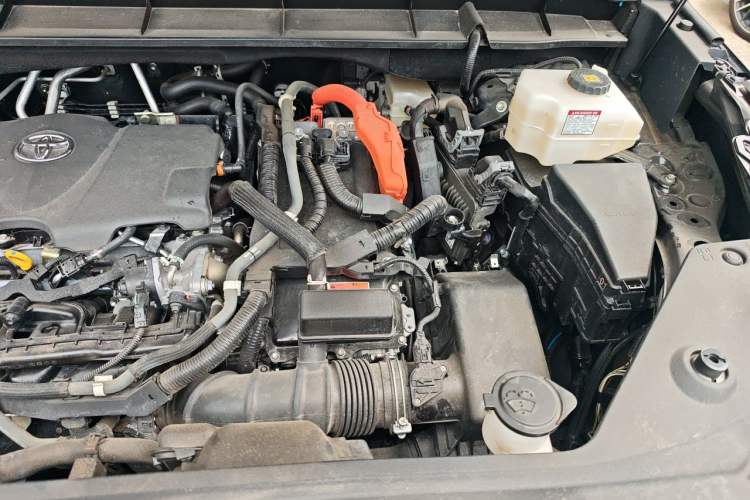 Used Toyota Highlander 2023 2.5L Smart Electric Hybrid Dual-Engine 4x4 Elite Edition 7 Seats Engine Bay Left