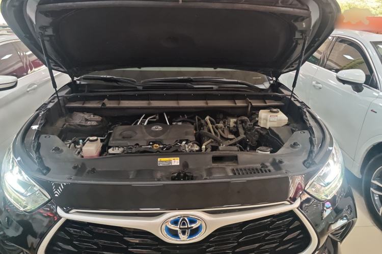 Used Toyota Highlander 2023 2.5L Smart Electric Hybrid Dual-Drive Elite Version 7 Seats Engine Bay