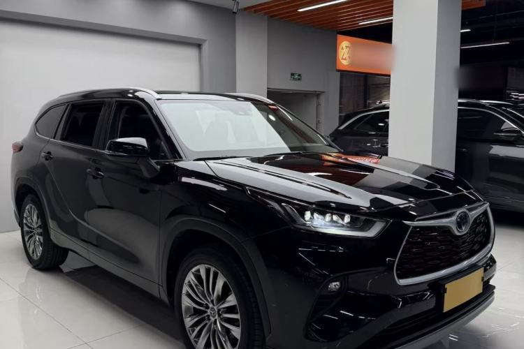 Used Toyota Highlander 2023 2.5L Smart Electric Hybrid Dual-Engine Four-Wheel Drive Prestige Version – 7 Seats Exterior 1
