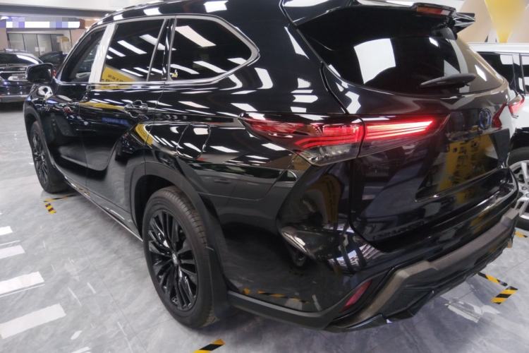 Used Toyota Highlander 2023 2.5L Smart Electric Hybrid Dual-Engine 4x4 Knight Edition 7 Seats Exterior 2