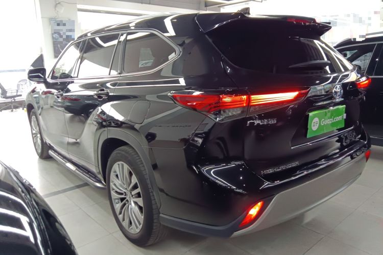 Used Toyota Highlander 2023 2.5L Smart Electric Hybrid Dual-Engine Four-Wheel Drive Prestige Version – 7 Seats Exterior 2