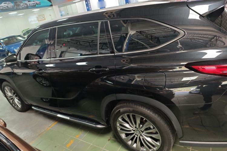 Used Toyota Highlander 2023 2.5L Smart Electric Hybrid Dual-Motor All-Wheel-Drive Luxury 7-Seater Exterior 3