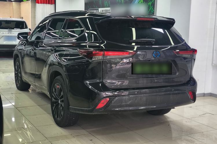 Used Toyota Highlander 2023 2.5L Smart Electric Hybrid Dual-Engine 4x4 Knight Edition 7 Seats Exterior 3