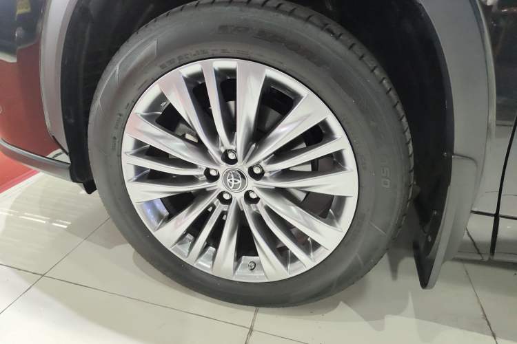 Used Toyota Highlander 2023 2.5L Smart Electric Hybrid Dual-Motor All-Wheel-Drive Luxury 7-Seater Exterior 4