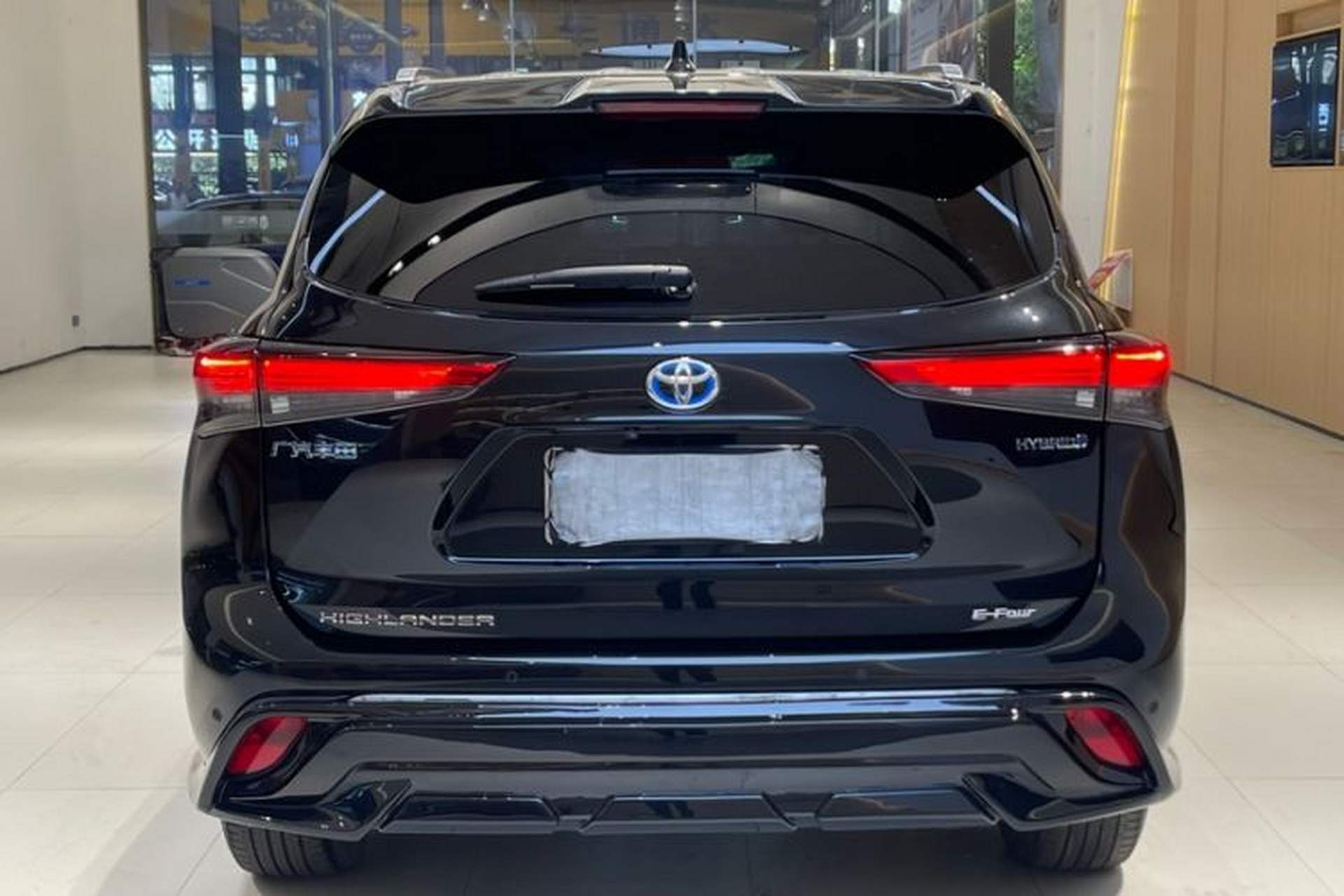 Used Toyota Highlander 2023 2.5L Smart Electric Hybrid Dual-Engine Four-Wheel Drive Prestige Version – 7 Seats Exterior 4