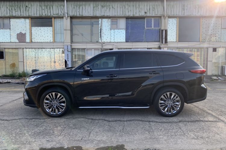 Used Toyota Highlander 2023 2.5L Smart Electric Hybrid Dual-Engine Four-Wheel Drive Prestige Version – 7 Seats Exterior 4