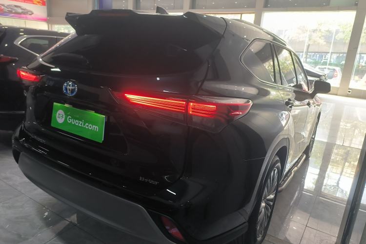 Used Toyota Highlander 2023 2.5L Smart Electric Hybrid Dual-Engine Four-Wheel Drive Prestige Version – 7 Seats Exterior 5
