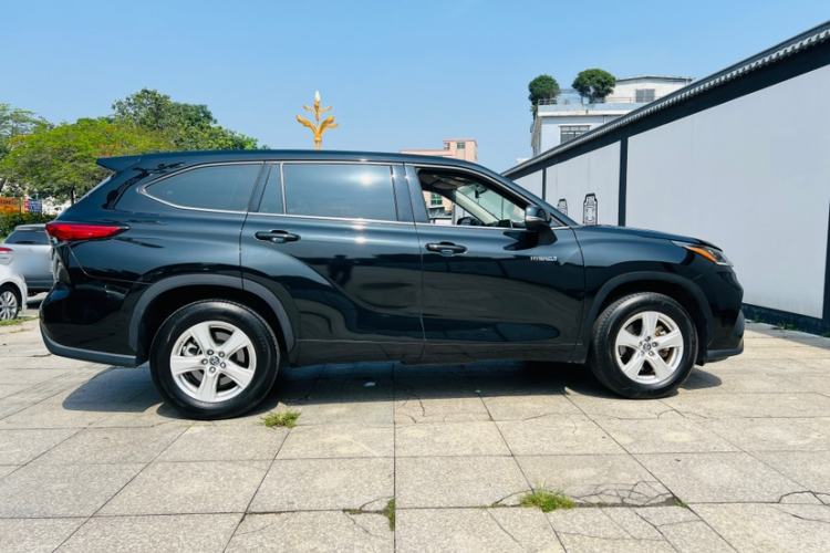 Used Toyota Highlander 2023 2.5L Smart Electric Hybrid Dual-Drive Elite Version 7 Seats Exterior 5