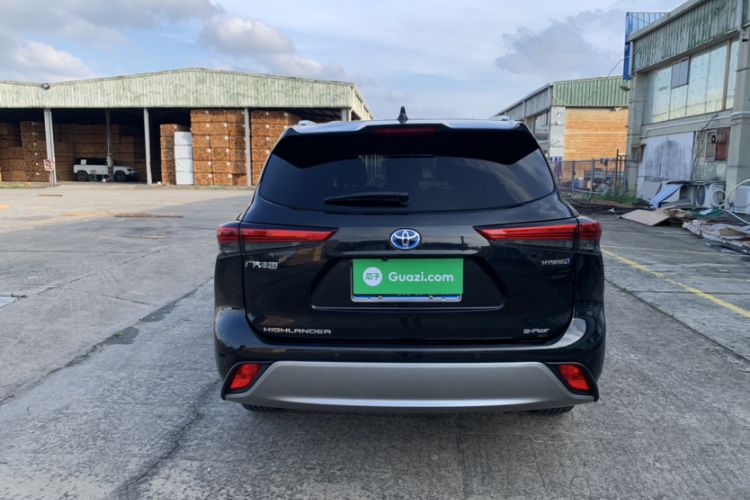 Used Toyota Highlander 2023 2.5L Smart Electric Hybrid Dual-Engine Four-Wheel Drive Prestige Version – 7 Seats Exterior 5