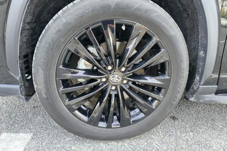 Used Toyota Highlander 2023 2.5L Smart Electric Hybrid Dual-Engine 4x4 Knight Edition 7 Seats Exterior 9