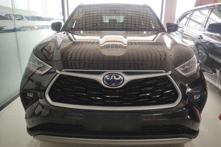 Used Toyota Highlander 2023 2.5L Smart Electric Hybrid Dual-Drive Prestige Version 7 Seats Front