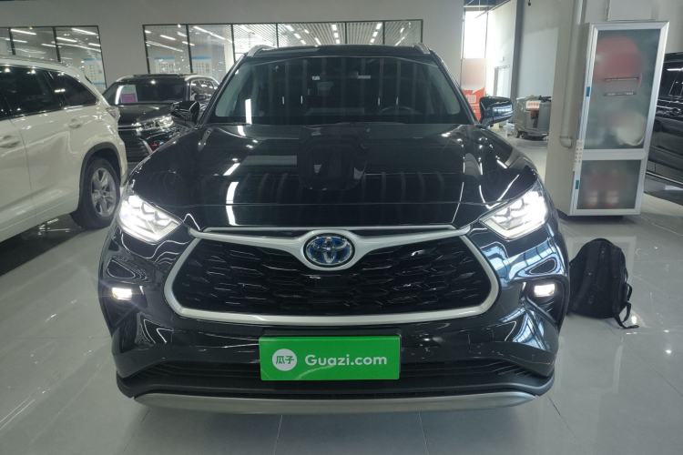 Used Toyota Highlander 2023 2.5L Smart Electric Hybrid Dual-Engine Four-Wheel Drive Prestige Version – 7 Seats Front