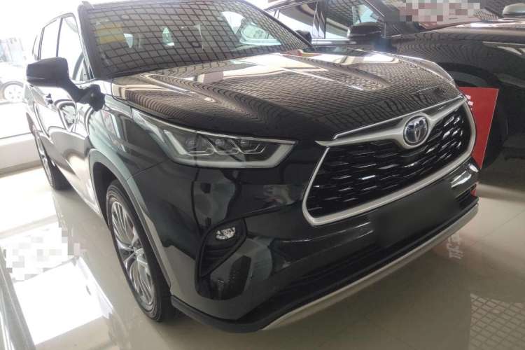 Used Toyota Highlander 2023 2.5L Smart Electric Hybrid Dual-Drive Prestige Version 7 Seats Front Right 45 Deg