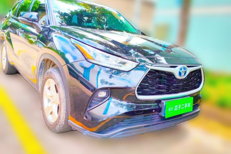 Used Toyota Highlander 2023 2.5L Smart Electric Hybrid Dual-Drive Elite Version 7 Seats Front Right 45 Deg