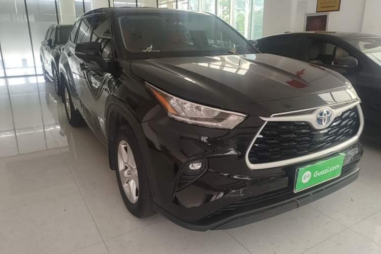 Used Toyota Highlander 2023 2.5L Smart Electric Hybrid Dual-Engine Two-Wheel Drive Elite Version 5 Seats Front Right 45 Deg