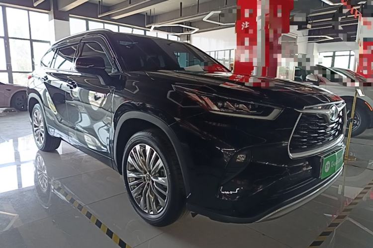 Used Toyota Highlander 2023 2.5L Smart Electric Hybrid Dual-Engine Four-Wheel Drive Prestige Version – 7 Seats Front Right 45 Deg