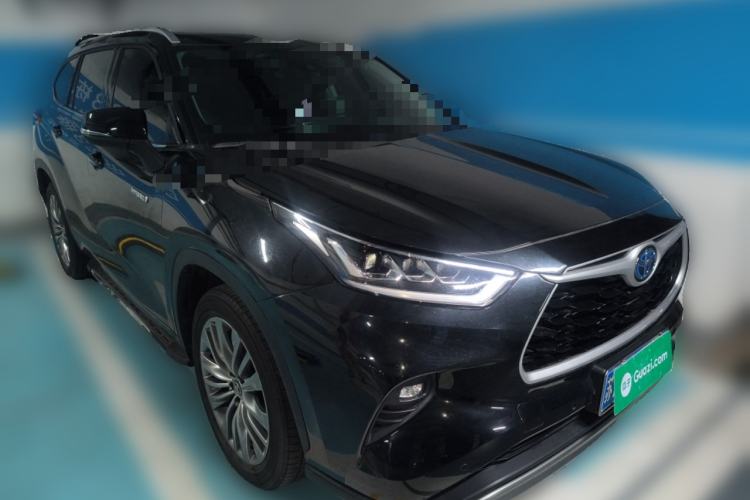 Used Toyota Highlander 2023 2.5L Smart Electric Hybrid Dual-Engine Four-Wheel Drive Prestige Version – 7 Seats Front Right 45 Deg