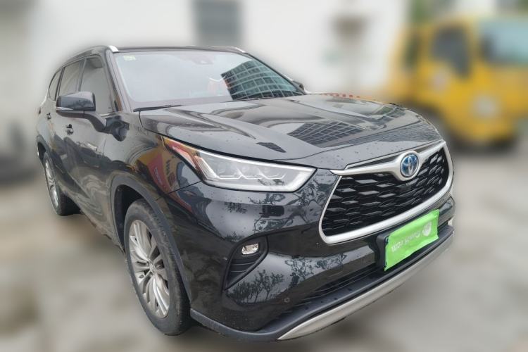 Used Toyota Highlander 2023 2.5L Smart Electric Hybrid Dual-Engine Four-Wheel Drive Prestige Version – 7 Seats Front Right 45 Deg