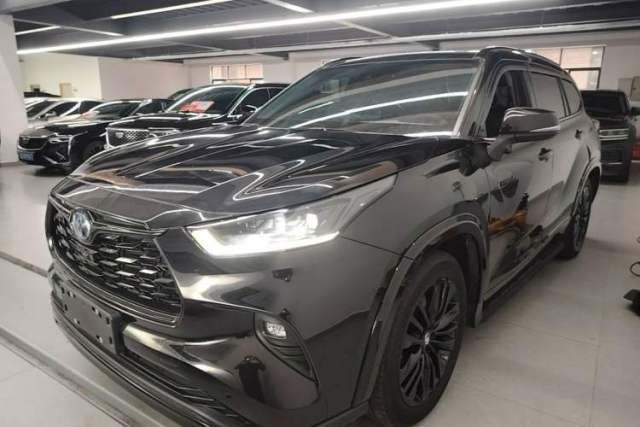 Used Toyota Highlander 2023 2.5L Smart Electric Hybrid Dual-Engine 4x4 Knight Edition 7 Seats