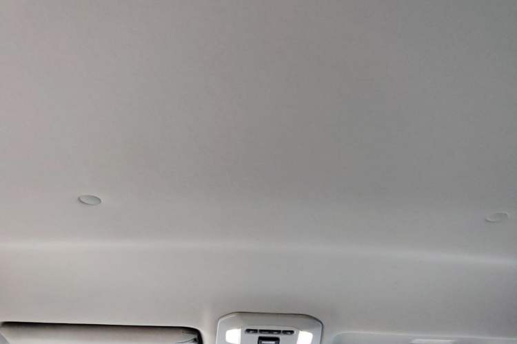 Used Toyota Highlander 2023 2.5L Smart Electric Hybrid Dual-Engine Two-Wheel Drive Elite Version 5 Seats Headliner