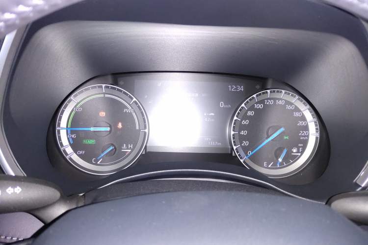 Used Toyota Highlander 2023 2.5L Smart Electric Hybrid Dual-Drive Prestige Version 7 Seats Instrument Cluster