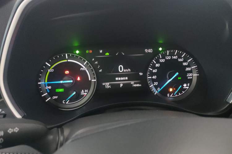 Used Toyota Highlander 2023 2.5L Smart Electric Hybrid Dual-Engine Four-Wheel Drive Prestige Version – 7 Seats Instrument Cluster