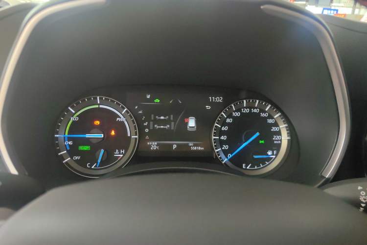 Used Toyota Highlander 2023 2.5L Smart Electric Hybrid Dual-Engine Four-Wheel Drive Prestige Version – 7 Seats Instrument Cluster