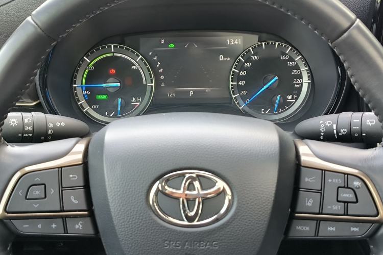 Used Toyota Highlander 2023 2.5L Smart Electric Hybrid Dual-Engine 4x4 Knight Edition 7 Seats Instrument Cluster
