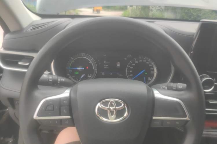 Used Toyota Highlander 2023 2.5L Smart Electric Hybrid Dual-Engine 4x4 Elite Edition 7 Seats Instrument Cluster