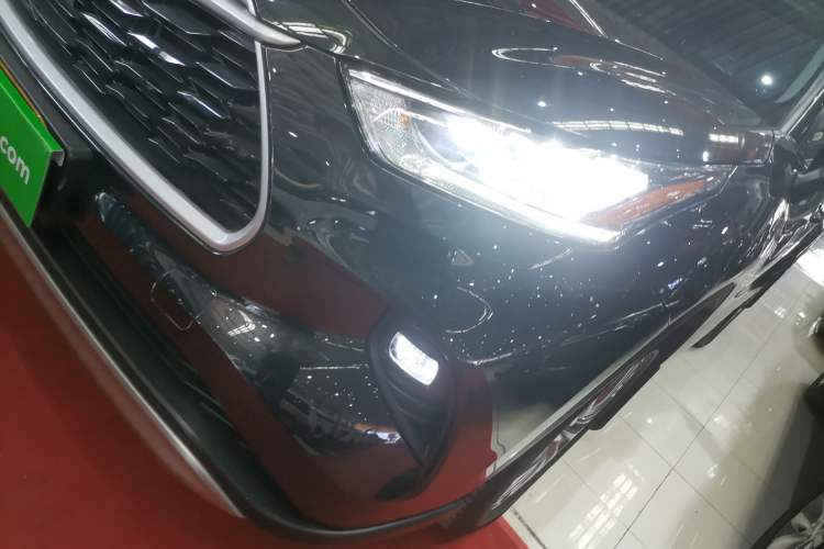 Used Toyota Highlander 2023 2.5L Smart Electric Hybrid Dual-Motor All-Wheel-Drive Luxury 7-Seater Left Front Headlight