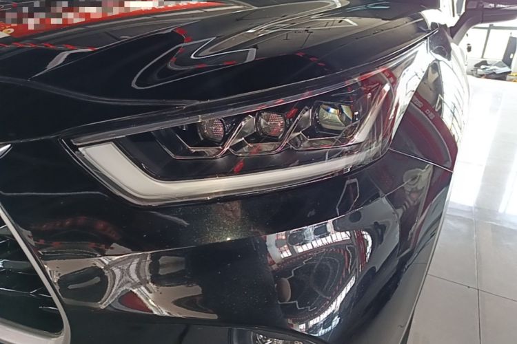 Used Toyota Highlander 2023 2.5L Smart Electric Hybrid Dual-Engine Four-Wheel Drive Prestige Version – 7 Seats Left Front Headlight