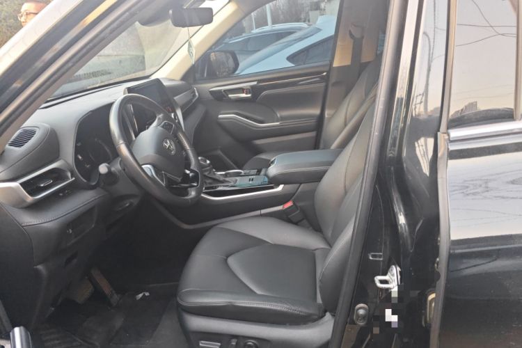 Used Toyota Highlander 2023 2.5L Smart Electric Hybrid Dual-Motor All-Wheel-Drive Luxury 7-Seater Left Front Seat