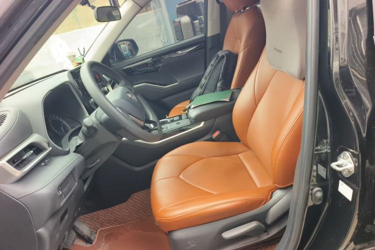 Used Toyota Highlander 2023 2.5L Smart Electric Hybrid Dual-Engine Two-Wheel Drive Elite Version 5 Seats Left Front Seat