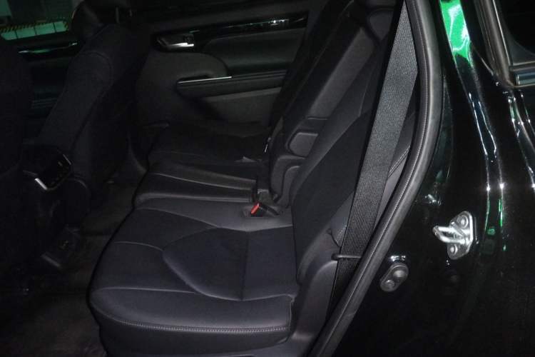 Used Toyota Highlander 2023 2.5L Smart Electric Hybrid Dual-Engine Four-Wheel Drive Prestige Version – 7 Seats Left Rear Seat