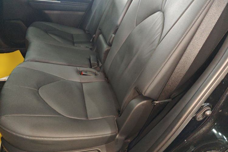 Used Toyota Highlander 2023 2.5L Smart Electric Hybrid Dual-Engine Four-Wheel Drive Prestige Version – 7 Seats Left Rear Seat