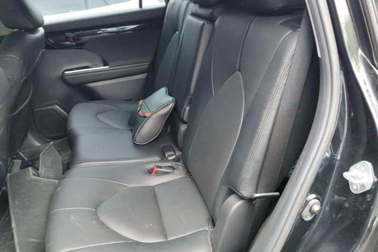 Used Toyota Highlander 2023 2.5L Smart Electric Hybrid Dual-Engine Two-Wheel Drive Elite Version 5 Seats Left Rear Seat
