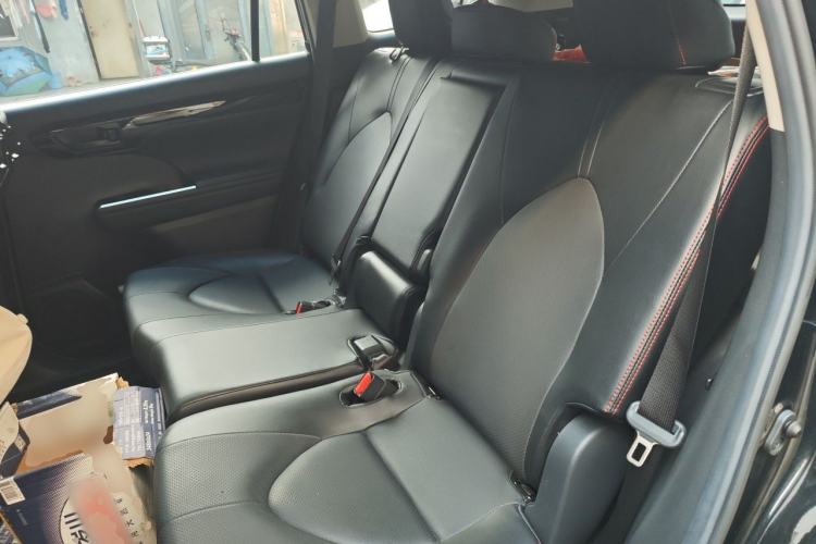 Used Toyota Highlander 2023 2.5L Smart Electric Hybrid Dual-Engine Two-Wheel Drive Elite Version 5 Seats Left Rear Seat