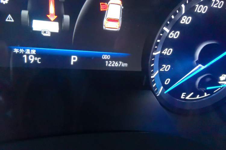 Used Toyota Highlander 2023 2.5L Smart Electric Hybrid Dual-Engine Two-Wheel Drive Elite Version 7-Seater PLUS Edition Odometer Close Up