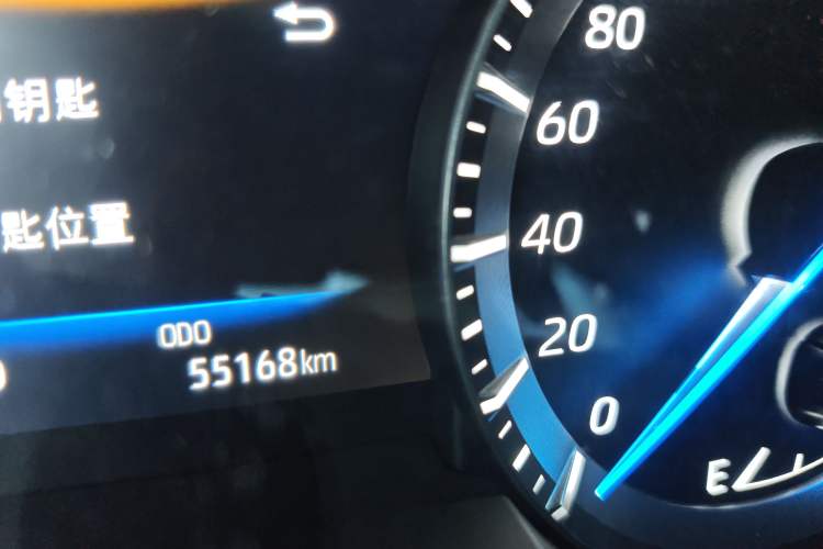 Used Toyota Highlander 2023 2.5L Smart Electric Hybrid Dual-Engine 4x4 Knight Edition 7 Seats Odometer Close Up