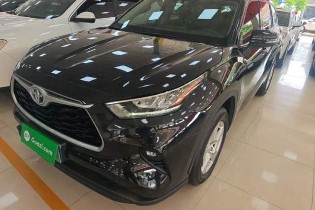 Ojetý Toyota Highlander 2023 2.5L Smart Electric Hybrid Dual-Drive Elite Version 7 Seats